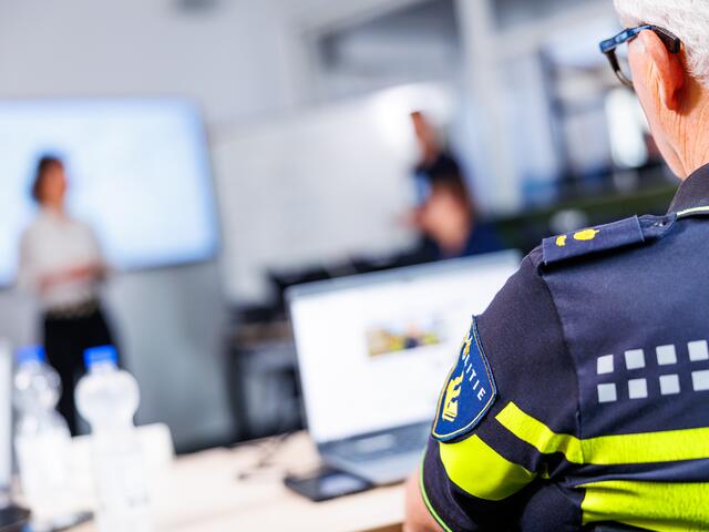 Overleg politie