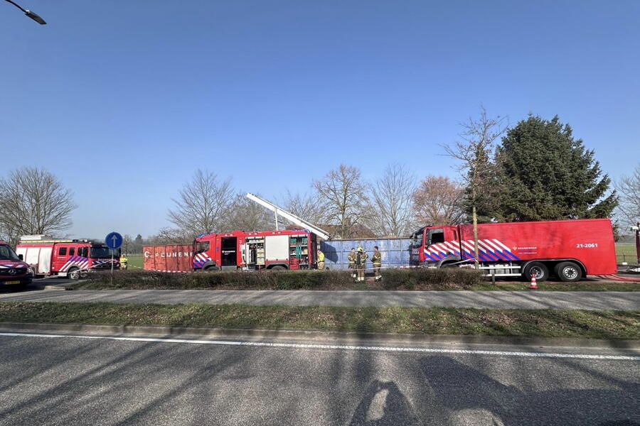 brandweer ter plaatse